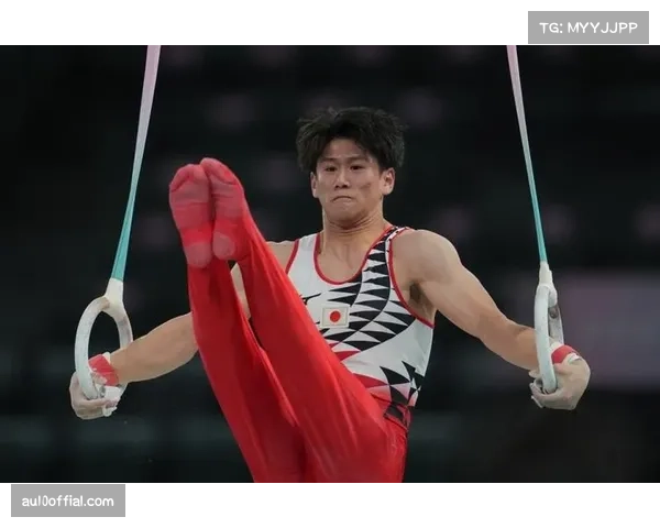资格赛第一日本选手角皆有晴决赛动作细节欠佳,屈髋问题被扣分