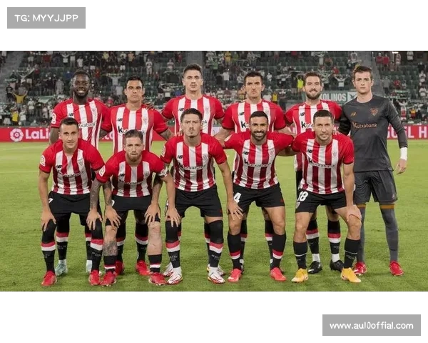 里尔遭遇严重伤病潮,后防核心与中场主力多人缺阵 里尔遭遇严重伤病潮,后防核心与中场主力多人缺阵