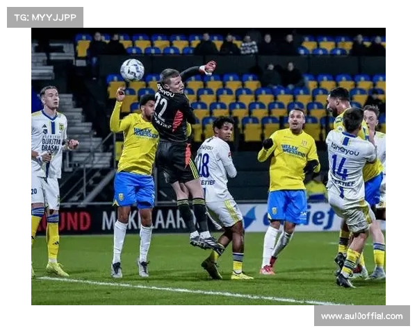 科隆对阵美因茨，中场核心停赛影响攻防体系